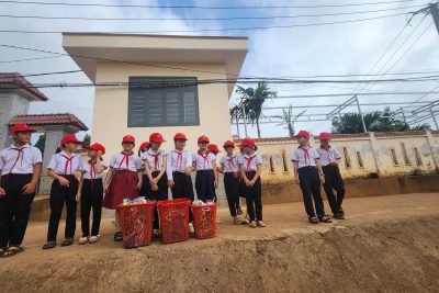 giới thiệu tên cơ quan, mẫu dấu của trường TH Trưng Vương, xã Trường Xuân, tỉnh Lâm Đồng